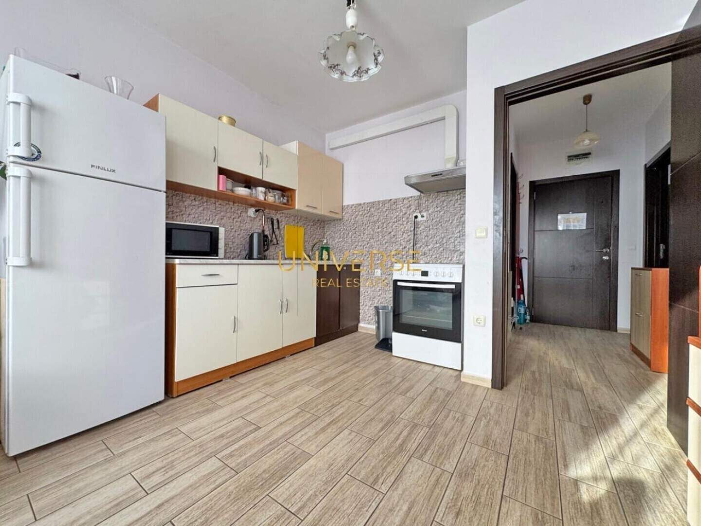 Тристаен Апартамент в Слънчев Бряг, Бургас – снимка 7