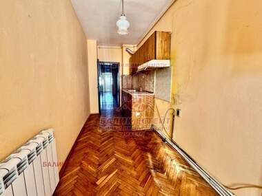 For sale - Apartment in Center,  Dobrich