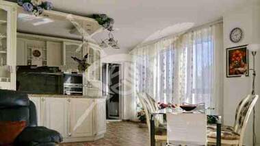 Vânzare - Apartament în Nesebăr,  Burgas