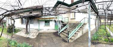 For sale - House in Gulianci,  Pleven