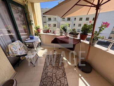 Vânzare - Apartament în Sfinții Constantin și Elena,  Varna
