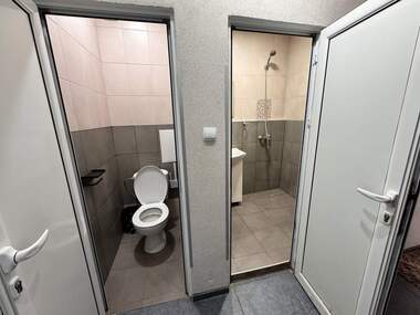 Închiriere - Apartament în Storgozia,  Pleven