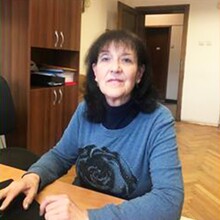 Вили Николова