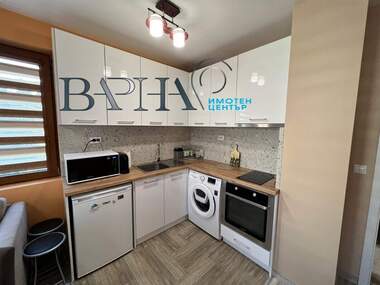 Наем - Апартамент в Младост 1,  Варна