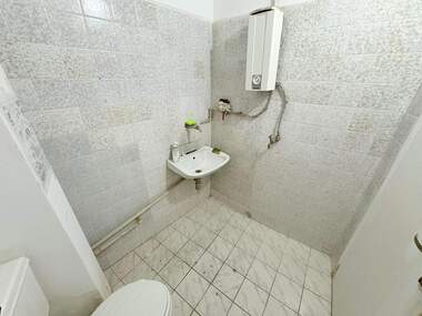 Verkauf - Laden/Büro/Schönheitssalon in Center,  Ruse