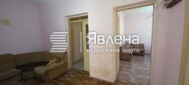Продажа - Дом в Каргон,  Ямбол