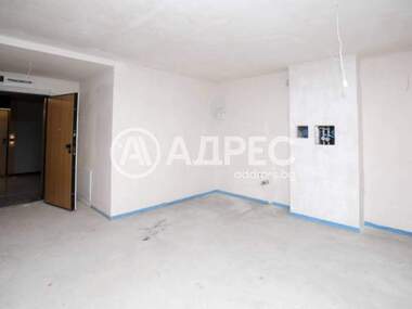 Vânzare - Apartament în Mladost-2,  Sofia