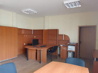 Miete - Büro in Kartala,  Weliko Tarnowo