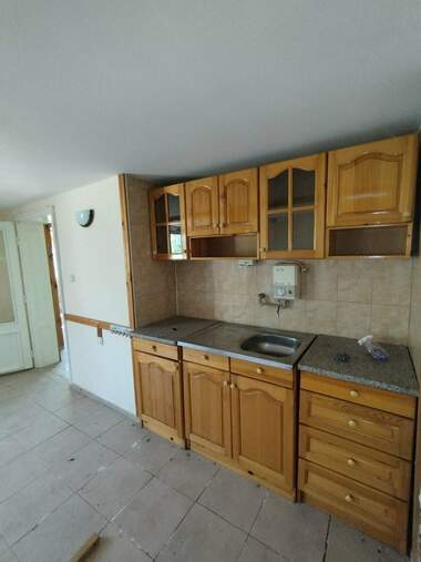 Продажба - Къща в Кошничари,  Търговище