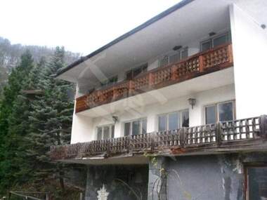 For sale - Hotel in Krichim,  Plovdiv