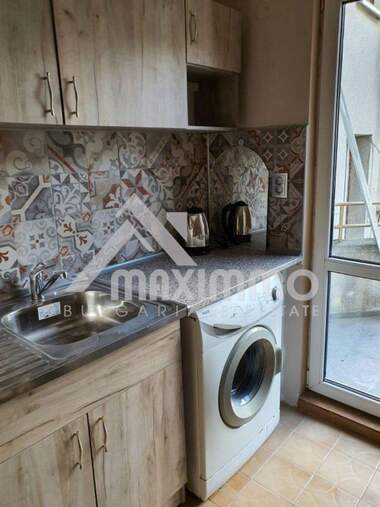For sale - Apartment in Liatno kino Trakia,  Varna