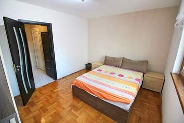 Închiriere - Apartament în Țentăr,  Burgas
