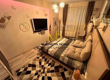 Kira - Apartman olarak Slaveykov,  Burgas