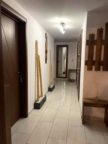 Închiriere - Apartament în Uceiliștini,  Haskovo