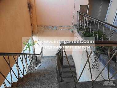 For sale - Warehouse in Promishlena zona-Iug,  Haskovo