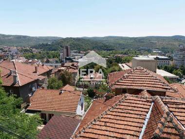 Verkauf - Wohnung in Zentar,  Weliko Tarnowo