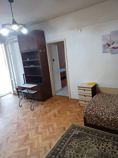 Продажба - Апартамент в Свищов,  Велико Търново