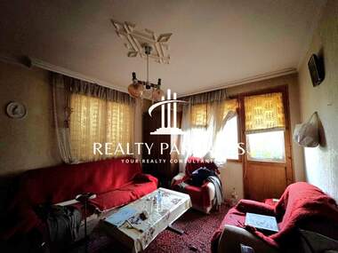 For sale - House in Kosharevo,  Pernik