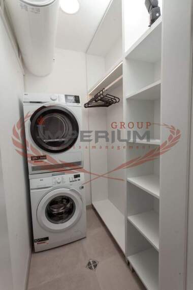 Închiriere - Apartament în Ceaîka,  Varna