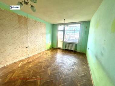 For sale - Apartment in Centar,  Vraca