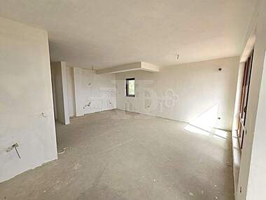 Satış - Apartman olarak Vinica,  Varna
