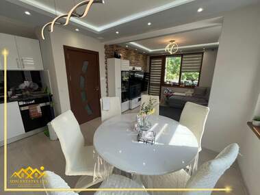 For sale - Apartment in Kazanlak,  Stara Zagora