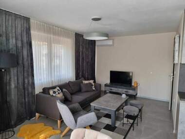 Închiriere - Apartament în Center,  Plovdiv