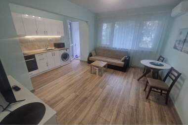 Kira - Apartman olarak Okrajna bolnica - Generali,  Varna