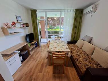 Vânzare - Apartament în Aheloî,  Burgas
