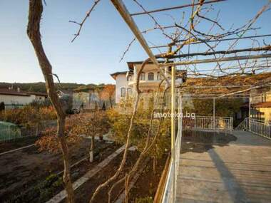 For sale - House in Vinica,  Varna