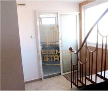 Vânzare - Apartament în Center,  Varna