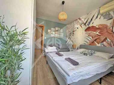 Vânzare - Apartament în Elenite,  Burgas
