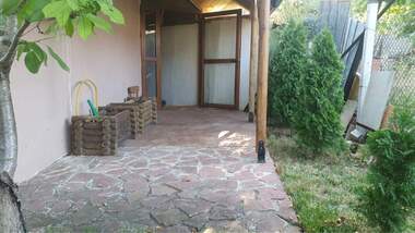 For sale - House in Aprilovo,  Sofia Oblast