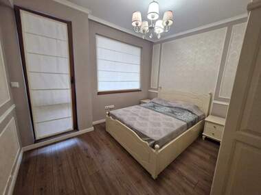 Miete - Wohnung in Wazrajdane,  Burgas
