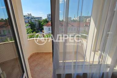 Închiriere - Apartament în Lagera,  Sofia