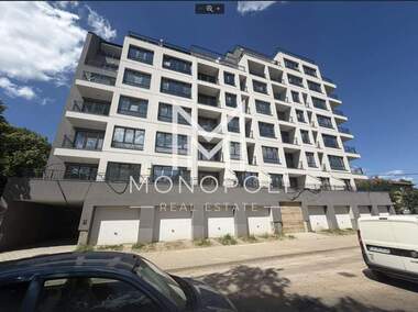 Продажба - Апартамент в Толстой,  София