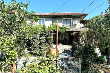 Vânzare - Casă în Ledenik,  Veliko Tărnovo