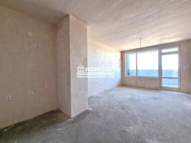 Продажба - Апартамент в Тракия,  Пловдив