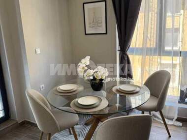 For sale - Apartment in Mladejki halm,  Plovdiv