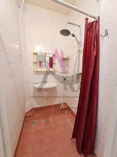 Închiriere - Apartament în Mladost 2,  Varna