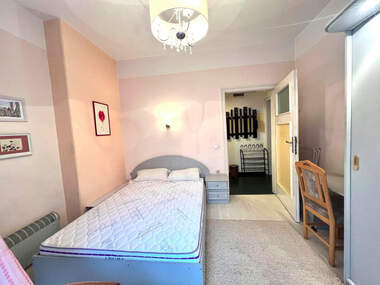 Închiriere - Apartament în Center,  Sofia