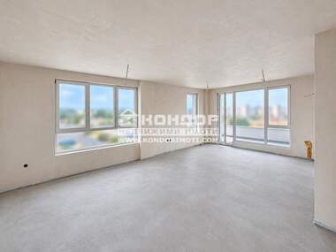 Verkauf - Wohnung in Karschiaka,  Plowdiw