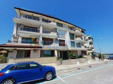 Vânzare - Apartament în Țarevo,  Burgas