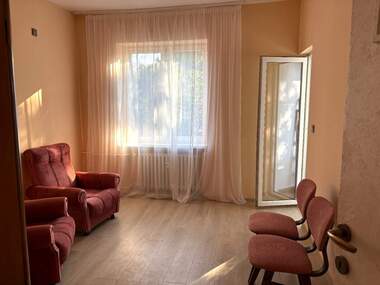Închiriere - Apartament în Lagera,  Sofia