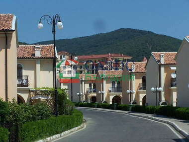 Vânzare - Casă în Elenite,  Burgas
