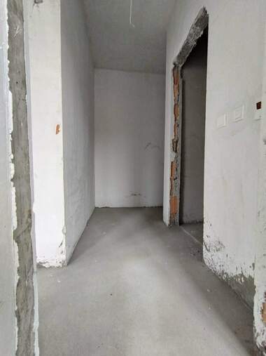 Продажба - Апартамент в Център,  Търговище