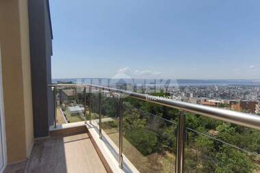 For sale - Apartment in Pchelina,  Varna