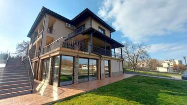 For sale - House in Mineralni Bani,  Haskovo