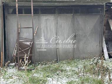 Продажба - Етаж от къща в Дивизионна болница,  Шумен