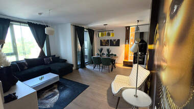 Închiriere - Apartament în Center,  Plovdiv